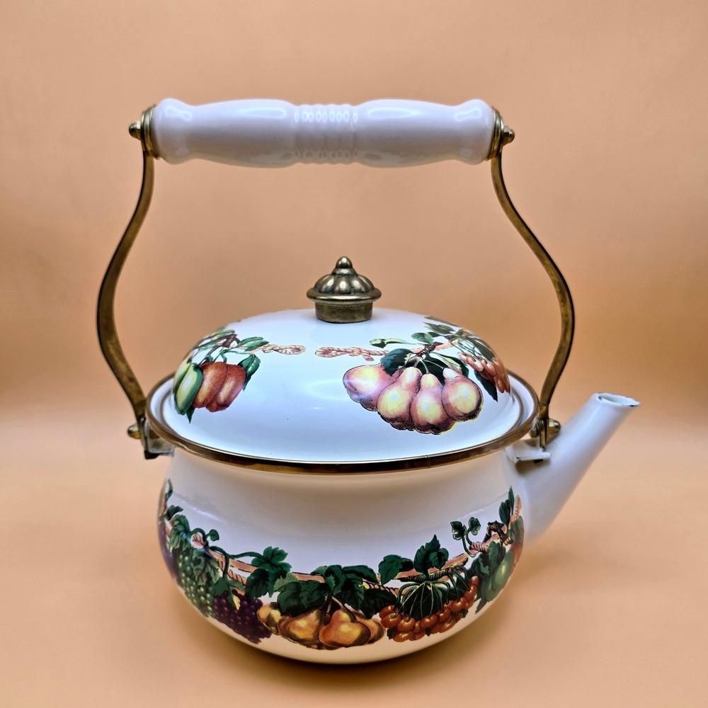 Vintage Enamel Fruit Kettle‎ 2 Quart Tea Pot White Gold Trim Induction Stovetop
